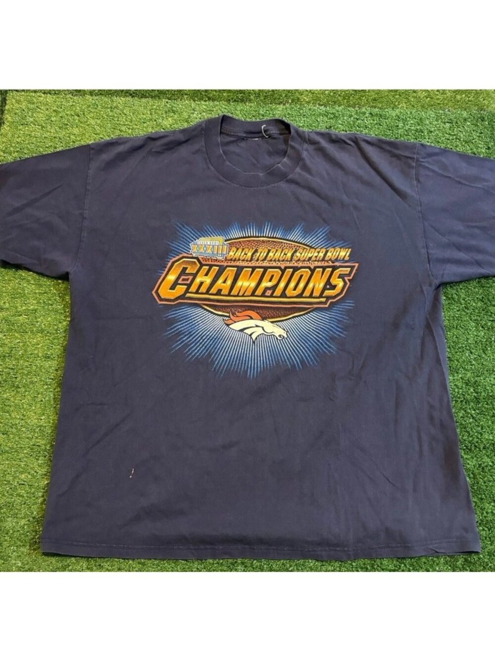 Vintage Denver Broncos shirt mens XL blue NFLPA super bowl short sleeve football